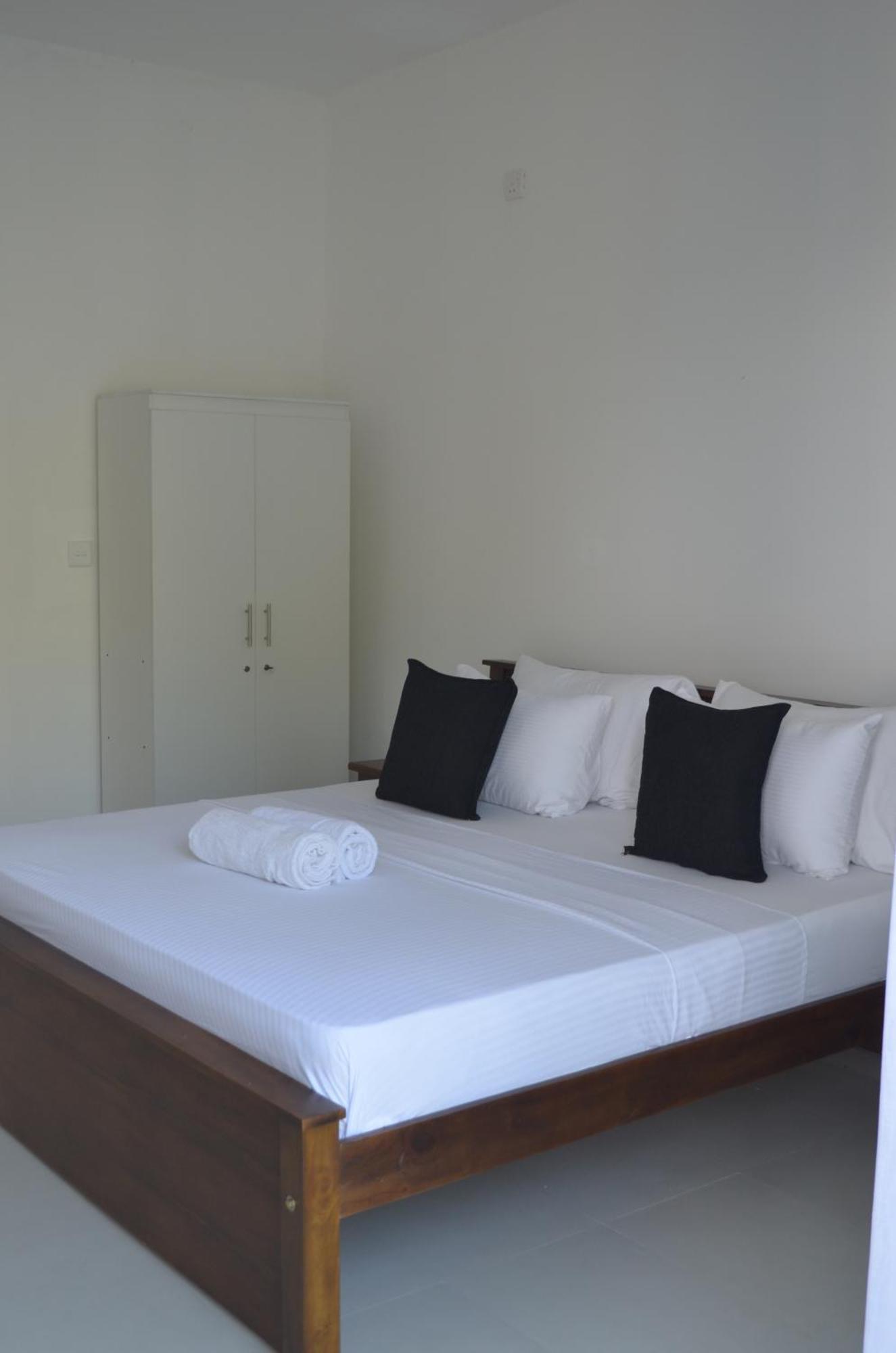 Silina Airport Transit Hotel & Residence Katunayaka Εξωτερικό φωτογραφία
