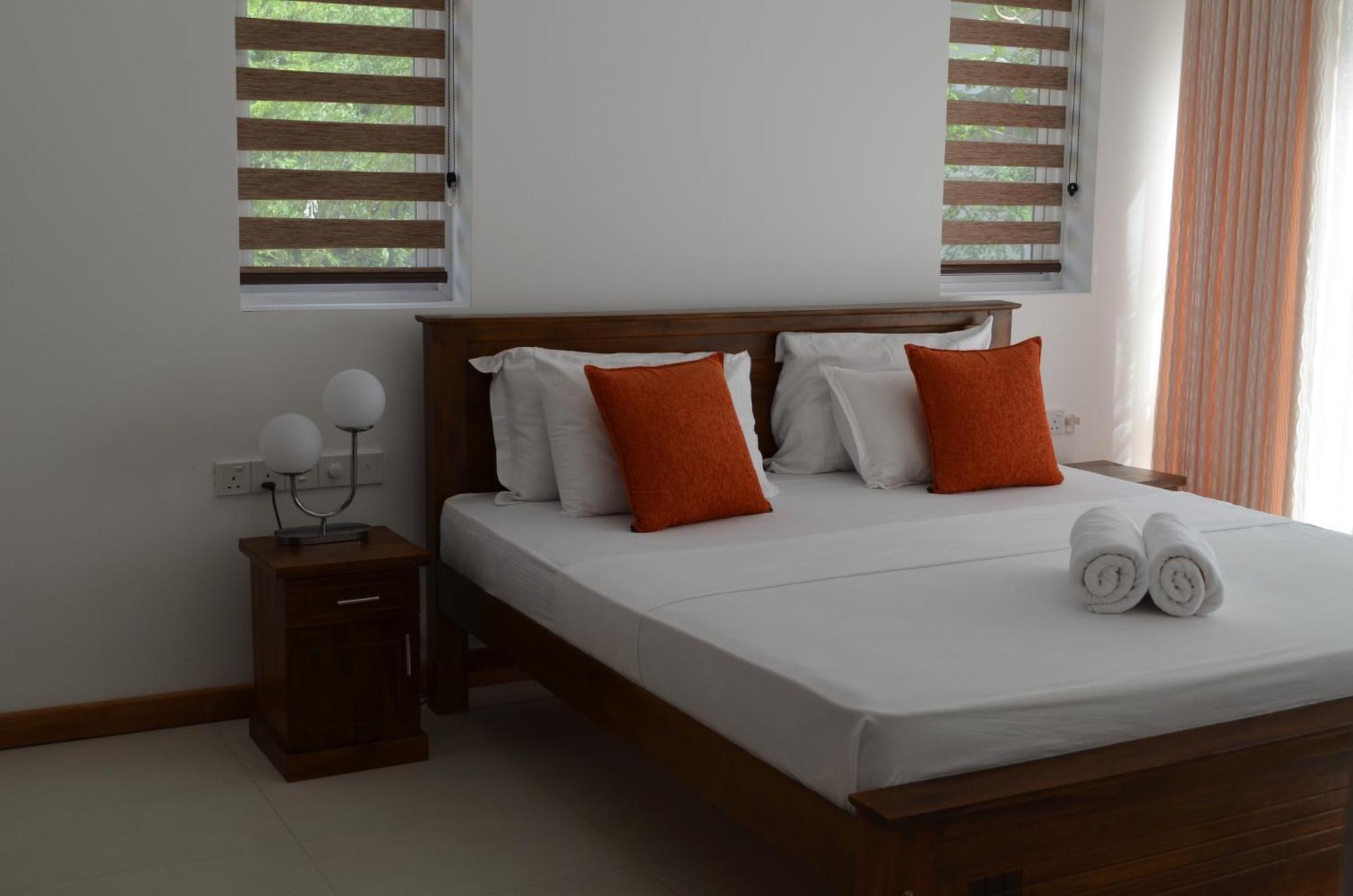 Silina Airport Transit Hotel & Residence Katunayaka Εξωτερικό φωτογραφία