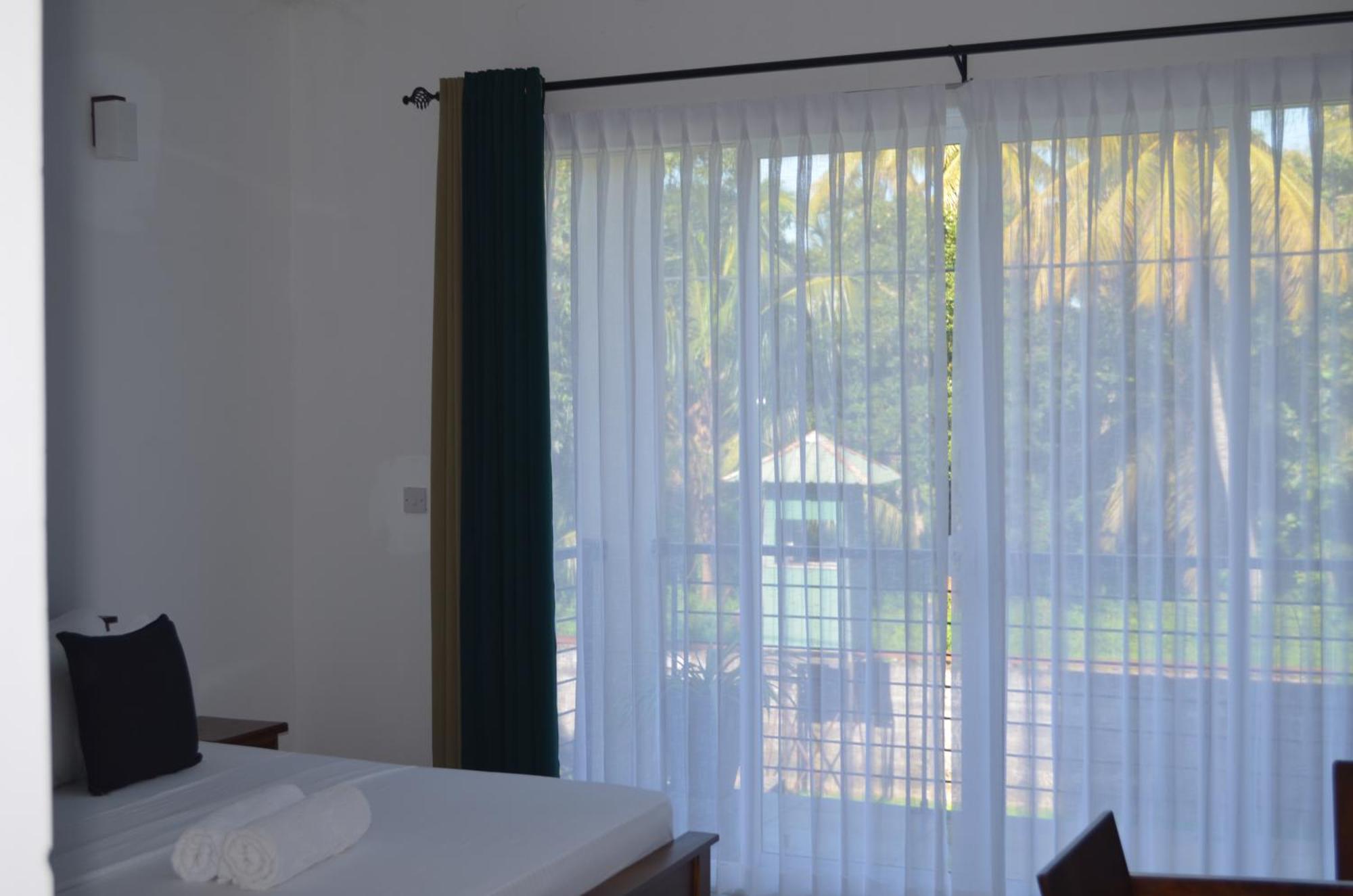 Silina Airport Transit Hotel & Residence Katunayaka Εξωτερικό φωτογραφία