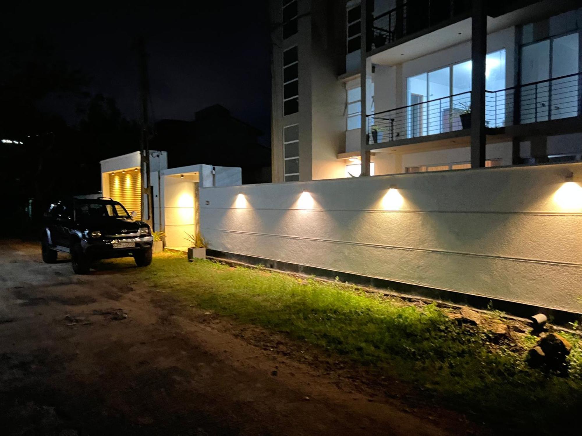 Silina Airport Transit Hotel & Residence Katunayaka Εξωτερικό φωτογραφία